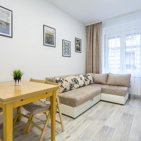 Belgrade Renting Down Apartment Esterno foto