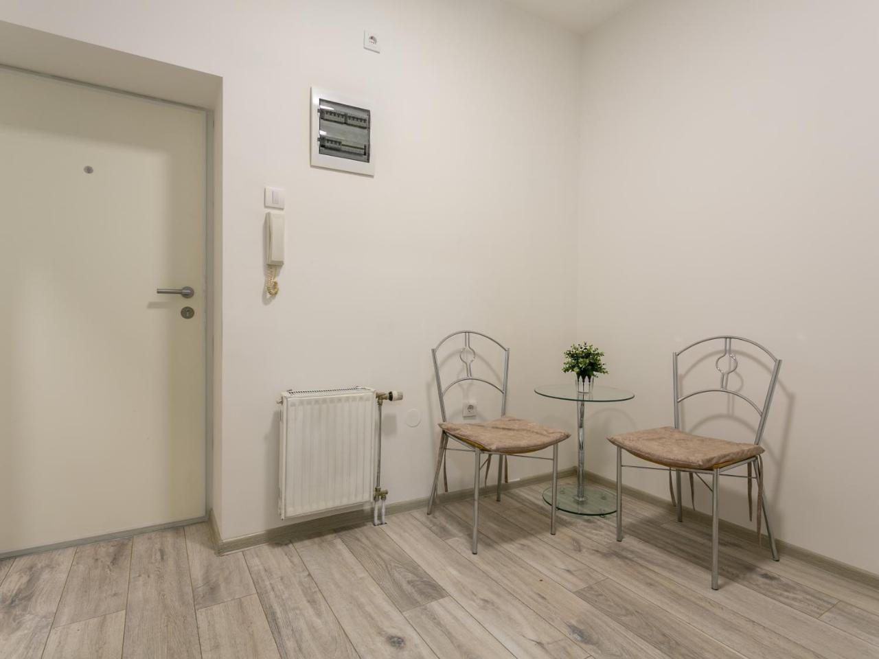 Belgrade Renting Down Apartment Esterno foto