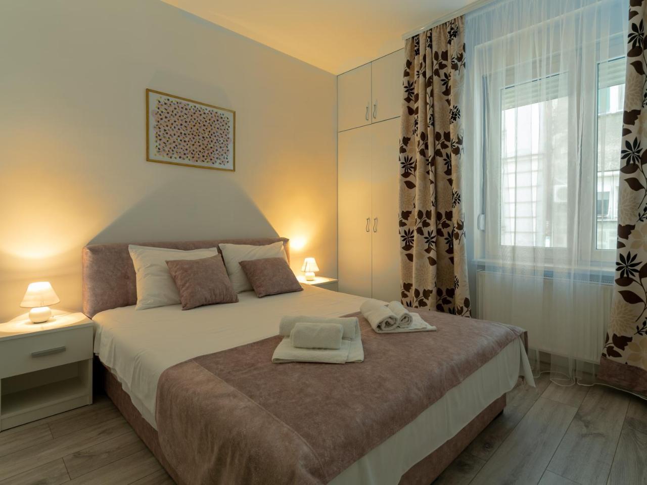 Belgrade Renting Down Apartment Esterno foto