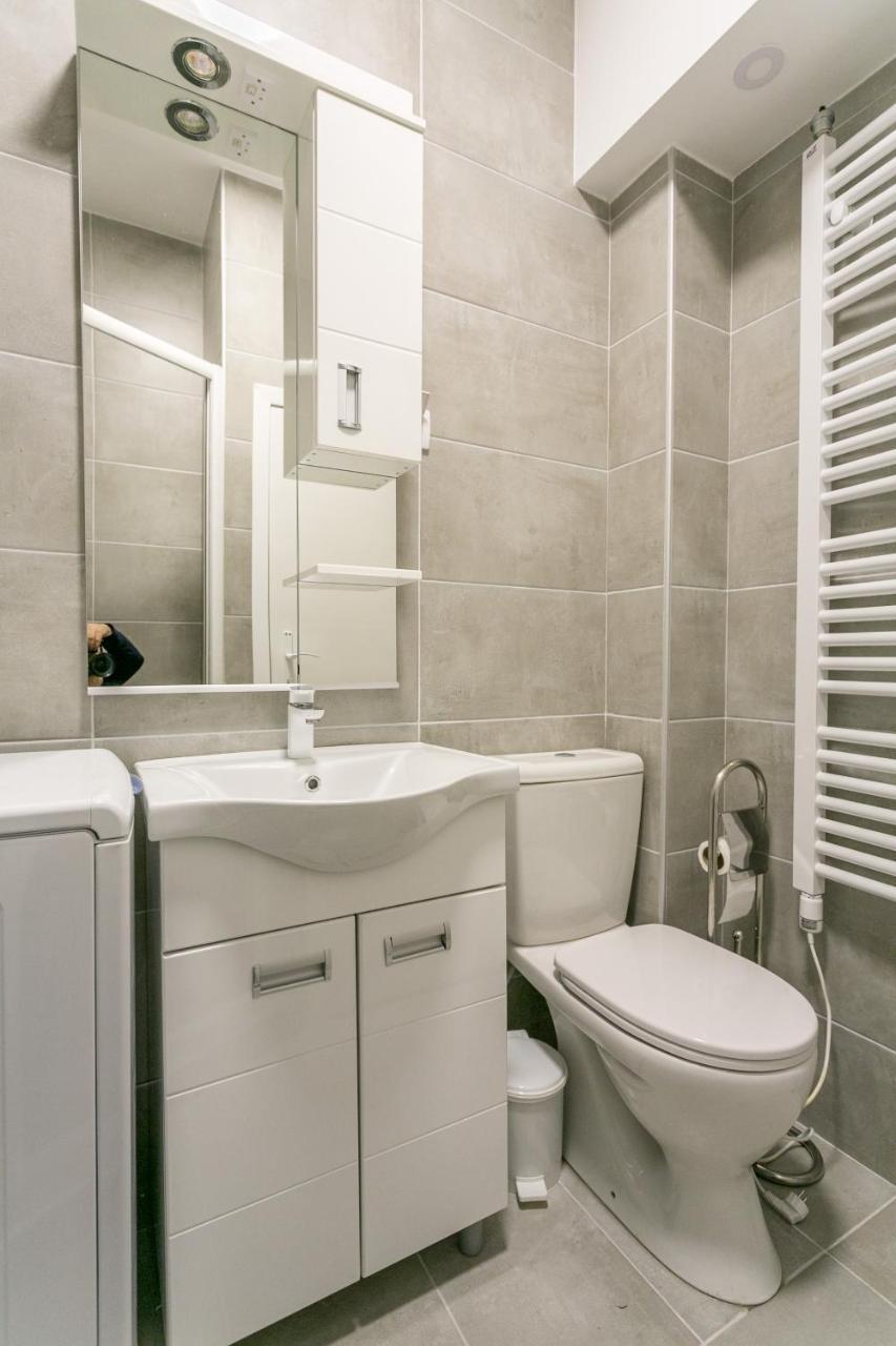 Belgrade Renting Down Apartment Esterno foto
